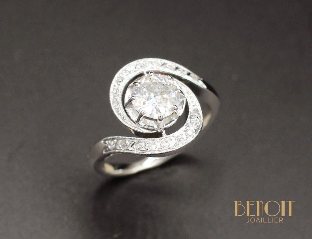 Bague Tourbillon Diamants