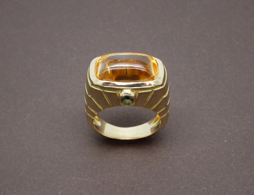 Bague Van Cleef and Arpels Modèle "Arcade" - Image 2