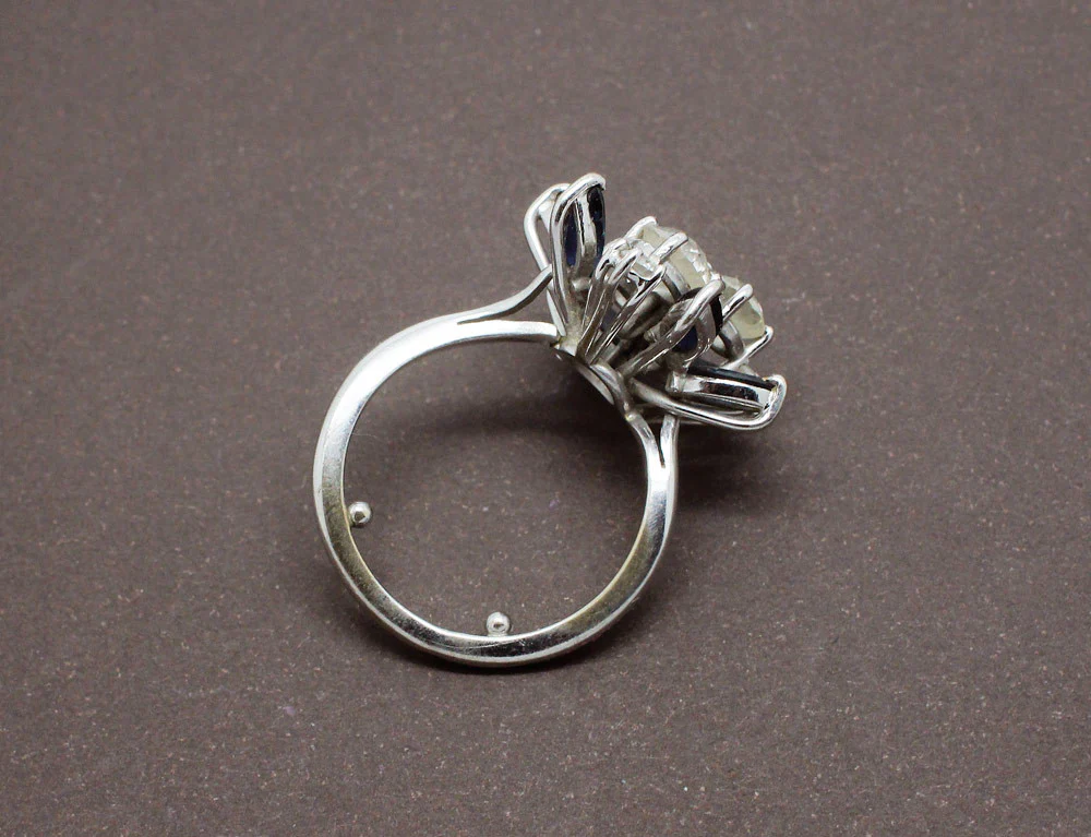 Bague Vintage Diamants et Saphirs Navette - Image 3
