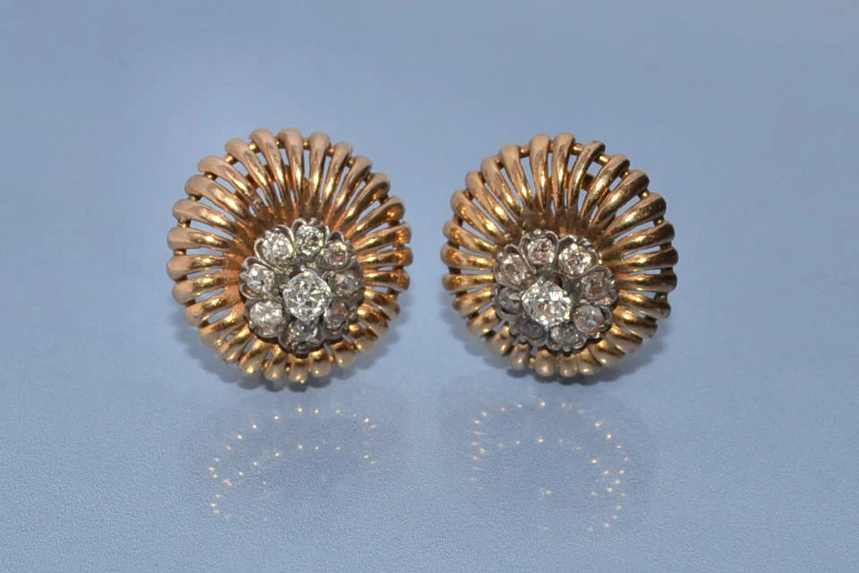 Boucles d'oreille or argent diamants