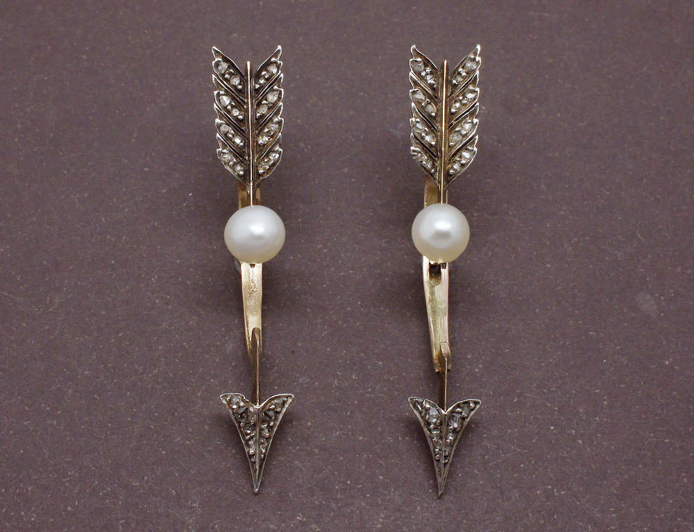 Boucles d'oreilles Flèche Perles Fines