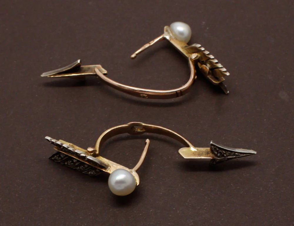Boucles d'oreilles Flèche Perles Fines - Image 3