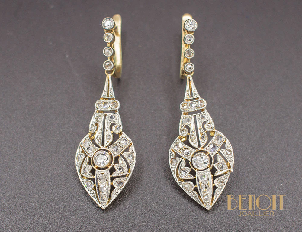Boucles d'Oreilles Pendantes Art Déco
