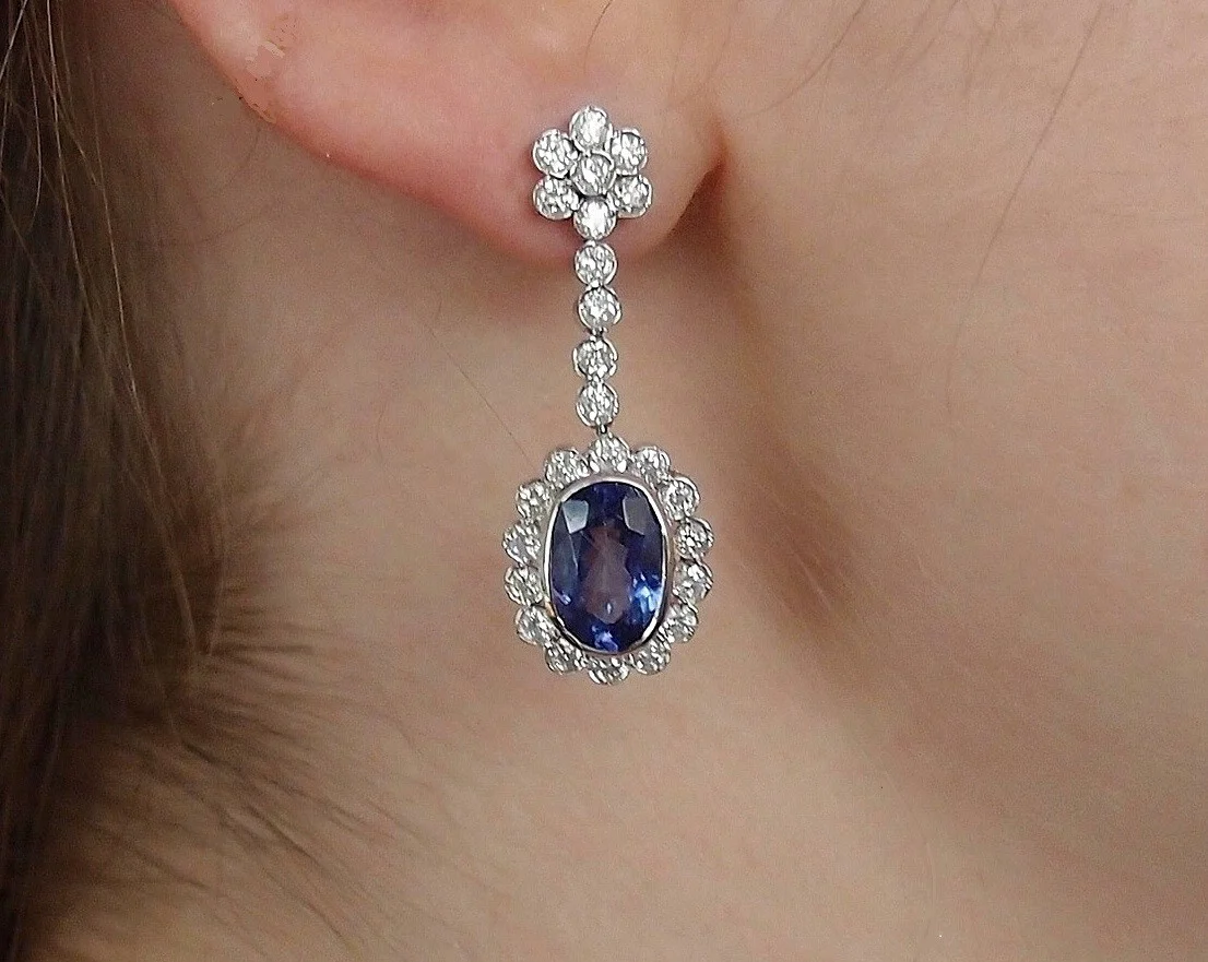 Boucles d'Oreilles Pendantes Tanzanites et Diamants - Image 5