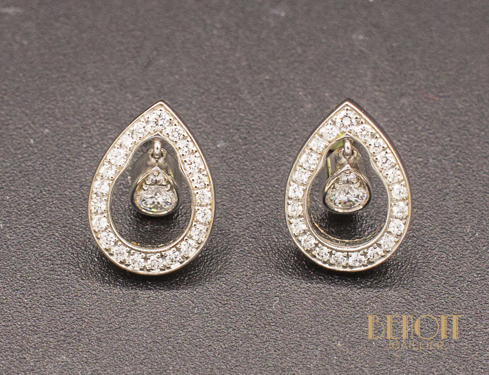 Boucles d'Oreilles Piaget "Millenium" Diamants