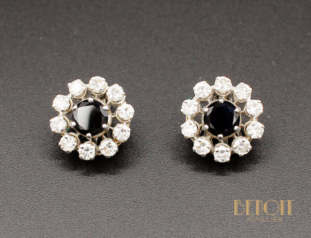Boucles d'oreilles Saphirs Entourage Diamants