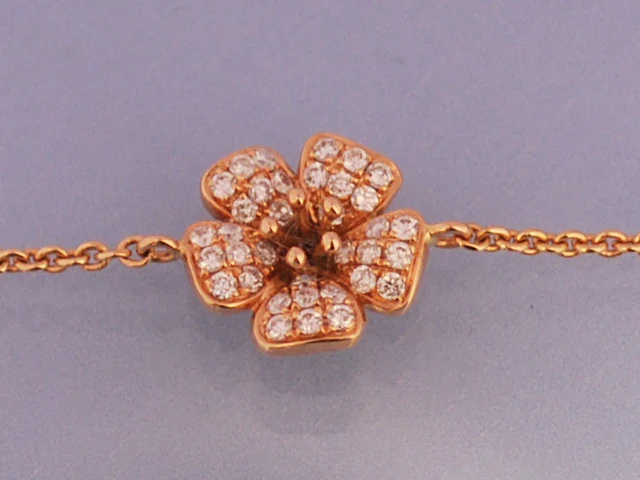 Bracelet fleur de diamants et or rose