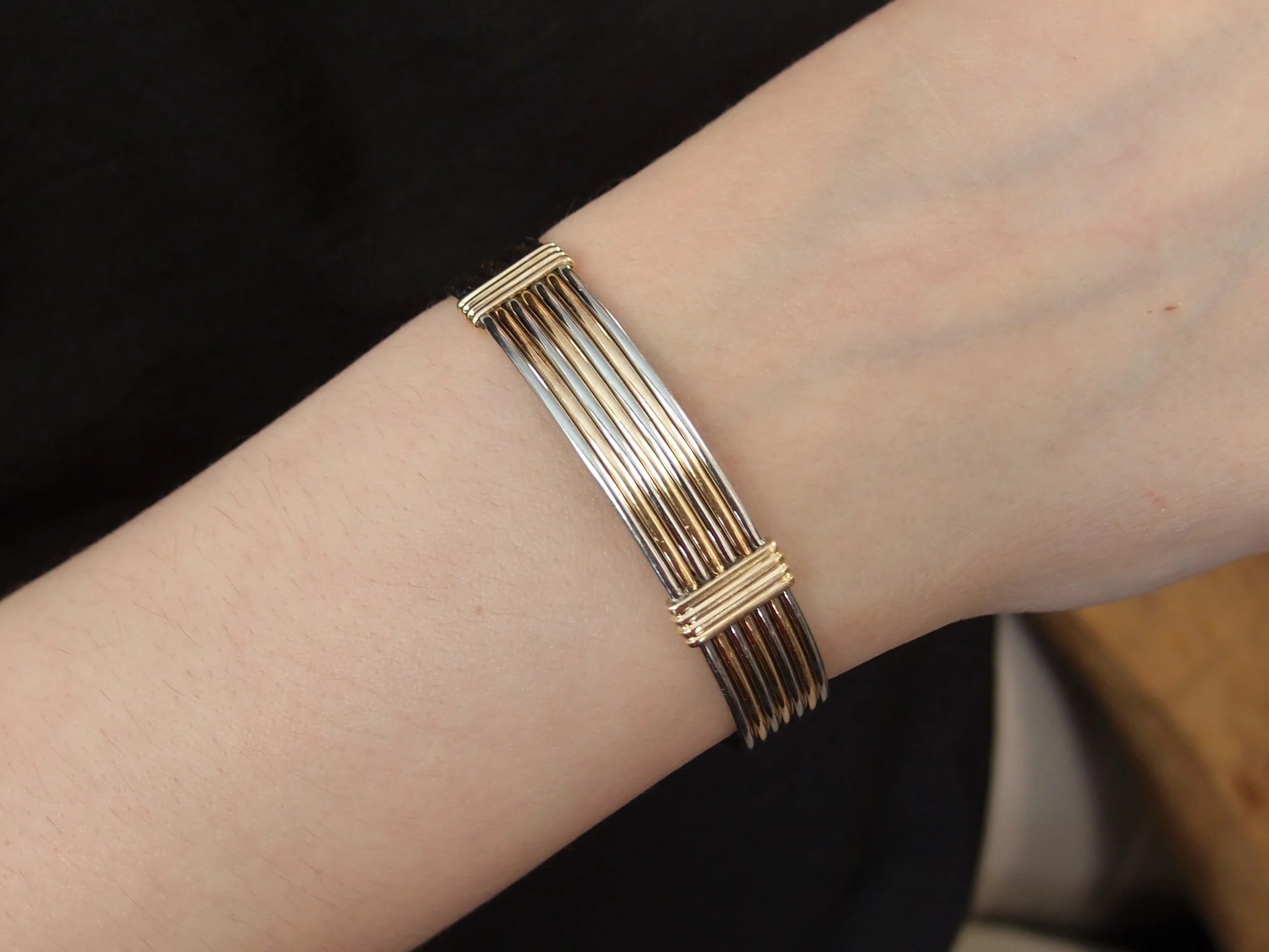 bracelet jonc"fils" Cartier or et acier - Image 4