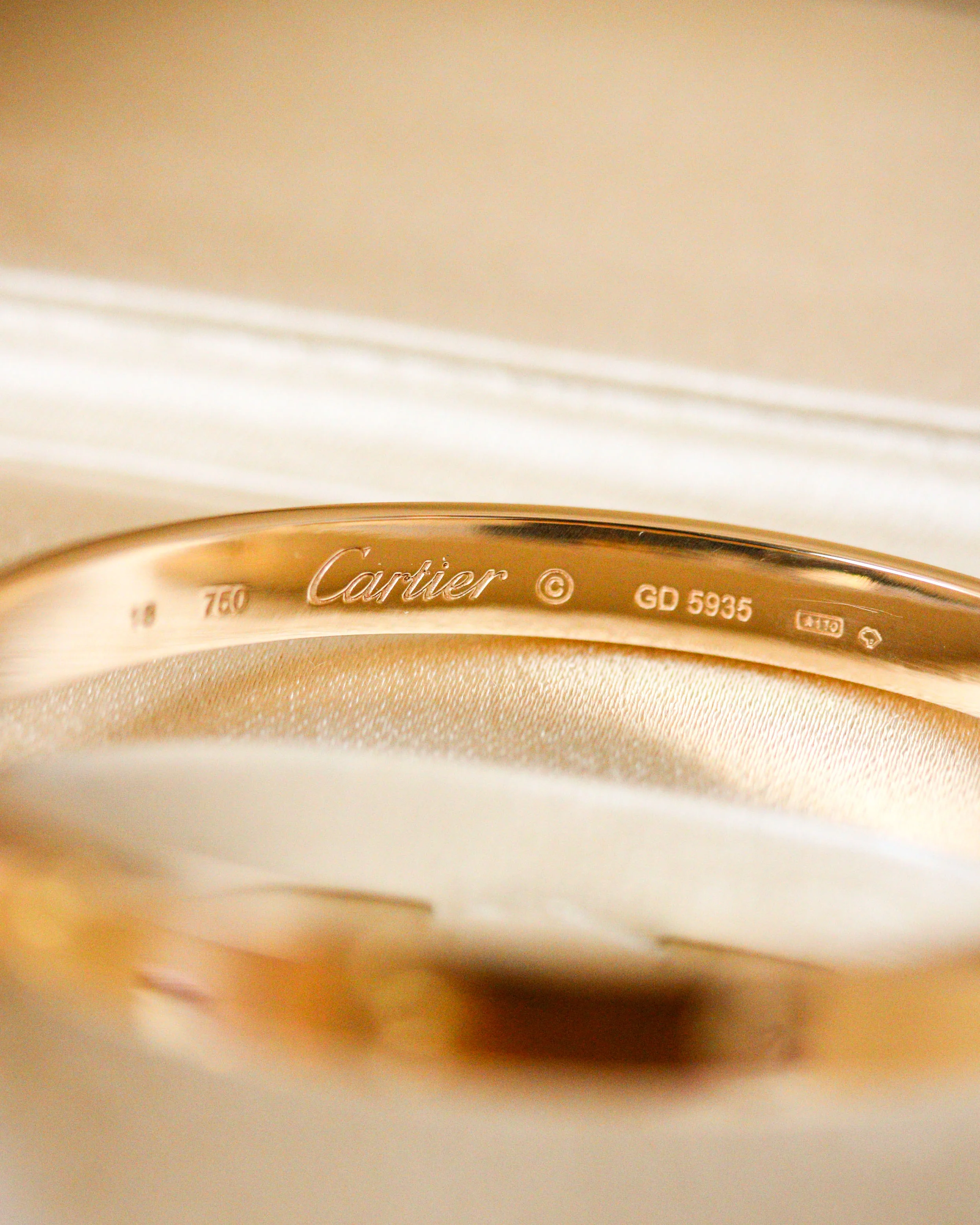 Bracelet Love Classique signé "Cartier" Or Jaune - Image 4