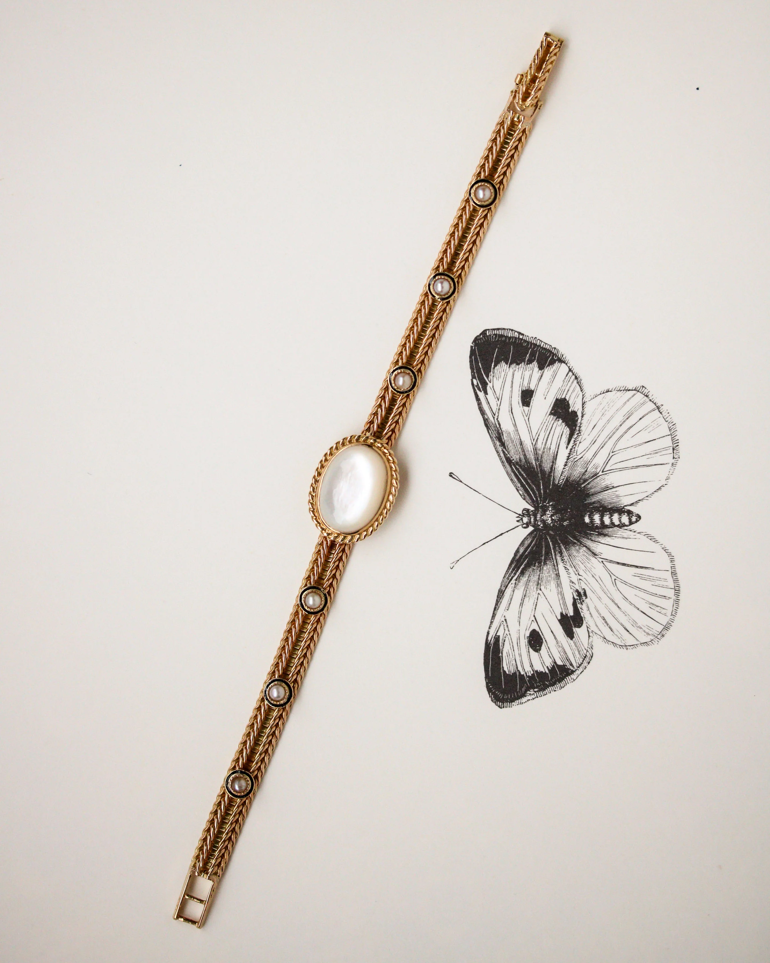 Bracelet Napoléon III Or jaune,  Pierre de Lune et perle de fines - Image 3