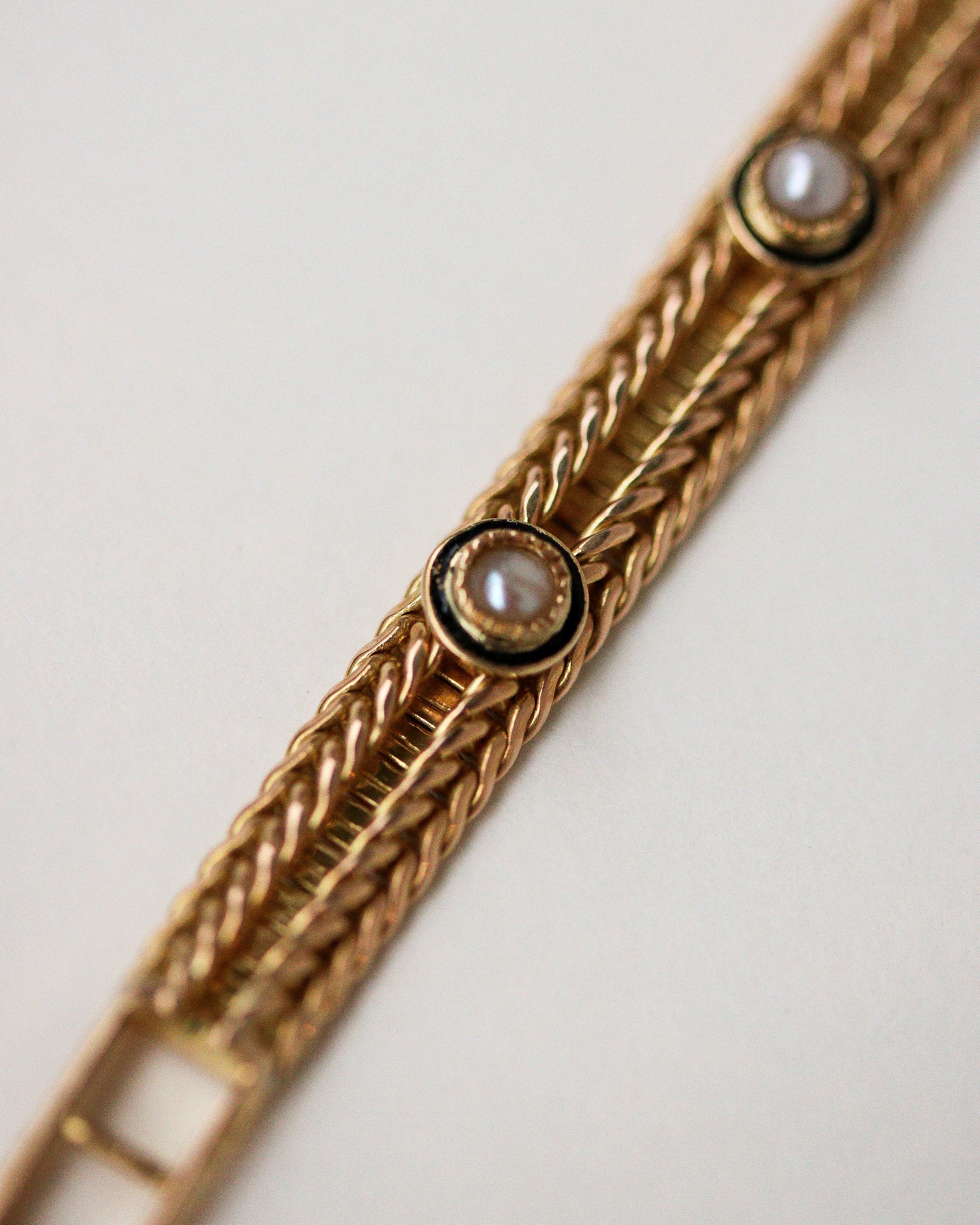Bracelet Napoléon III Or jaune,  Pierre de Lune et perle de fines - Image 6