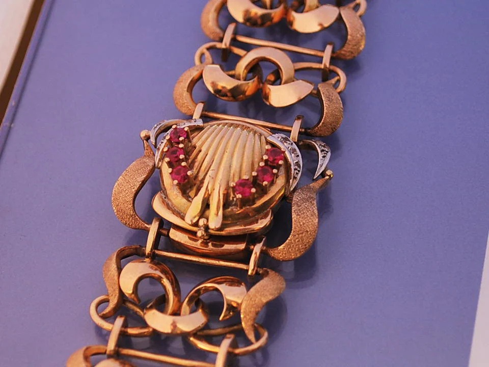 Bracelet or et montre universal Geneve - Image 2