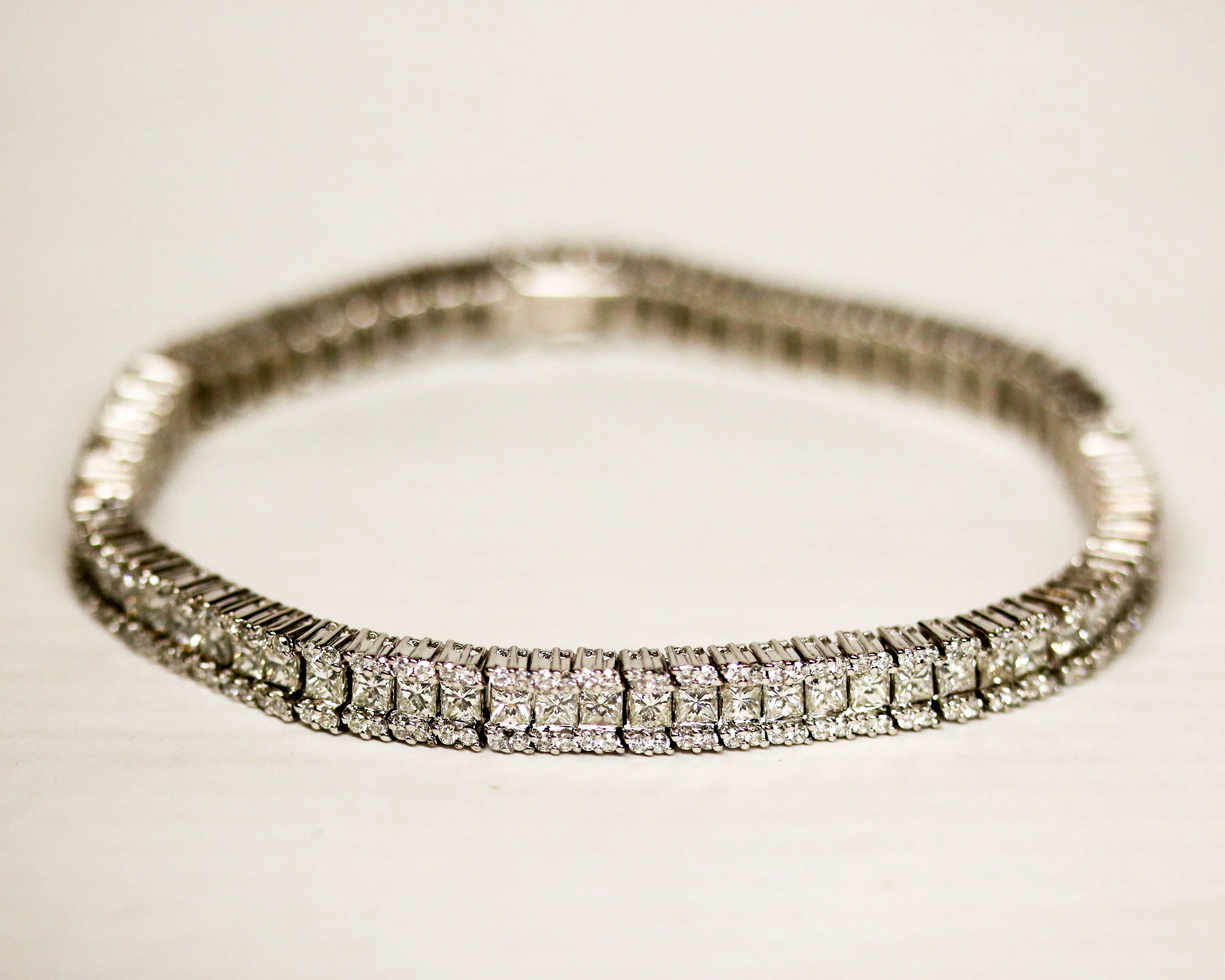 Bracelet Rail or et Diamants Princesses et Brillants