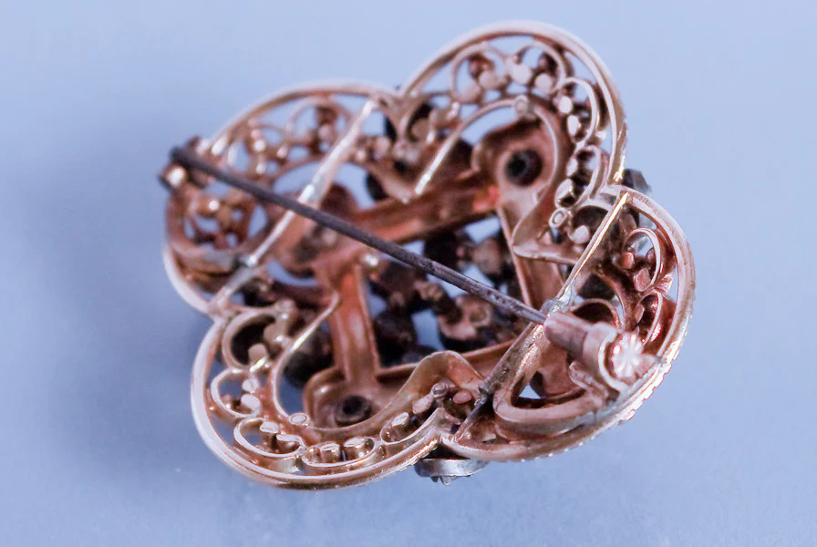 Broche Ancienne Email, or et diamants - Image 2