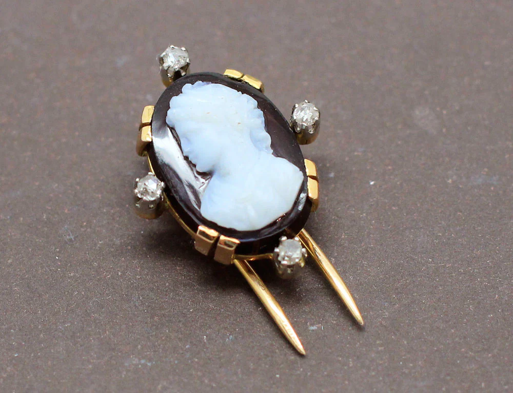 Broche Clip Camée Diamants - Image 2