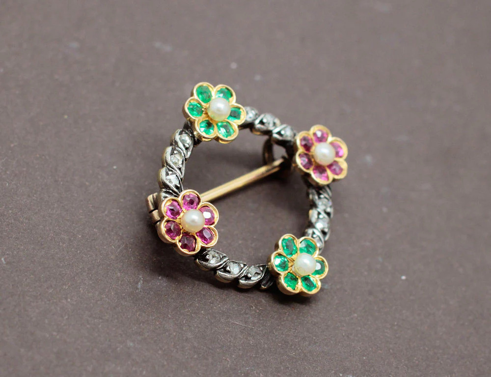 Broche Couronne de Fleurs - Image 2