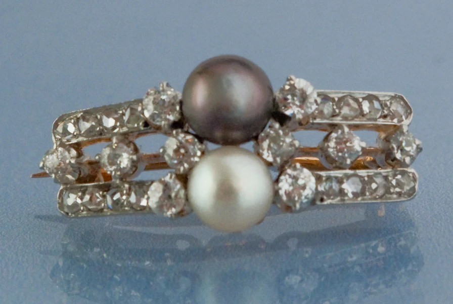 Broche diamants Perles et or - Image 2