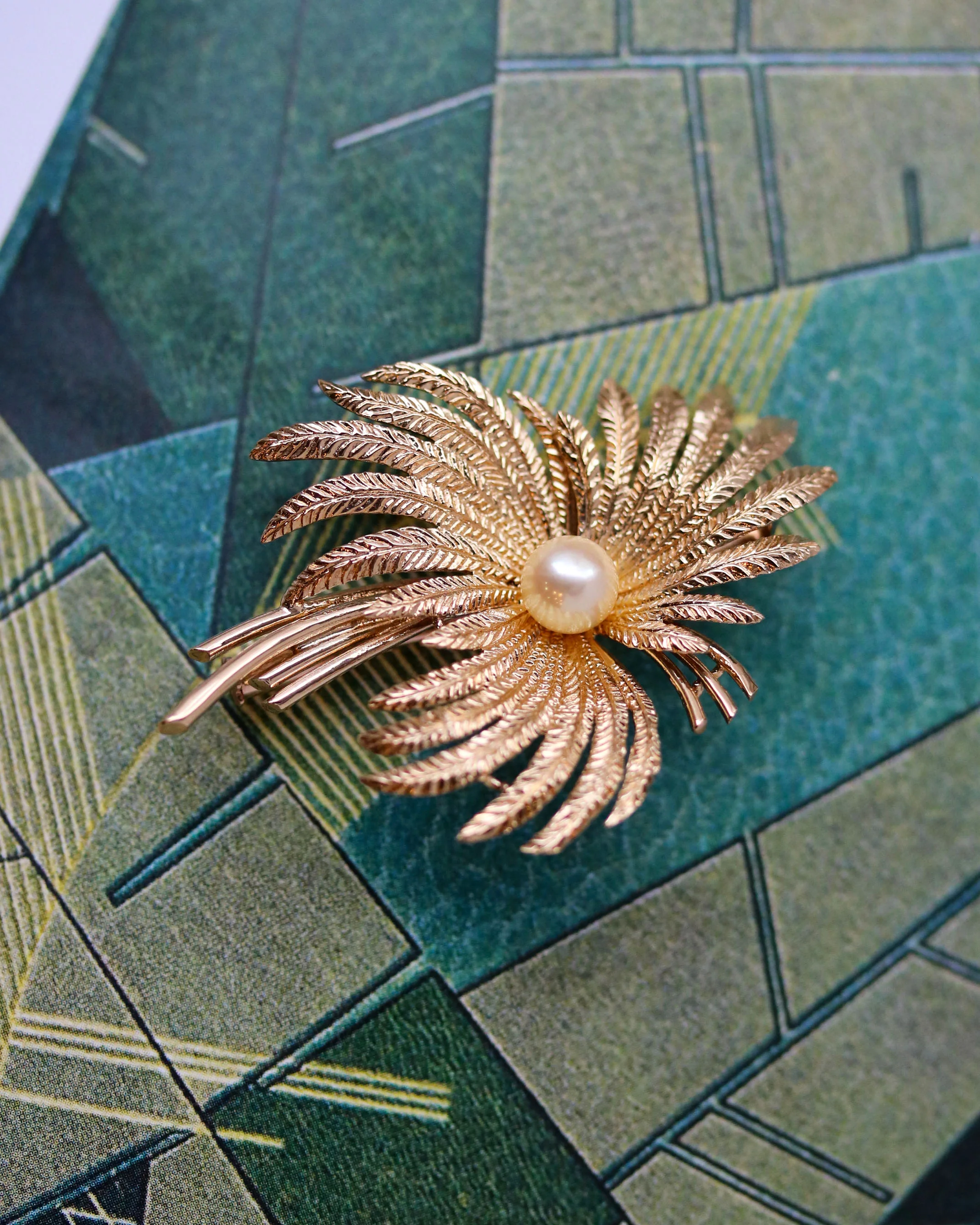 Broche Stylisée Palmier Or Perle - Image 7