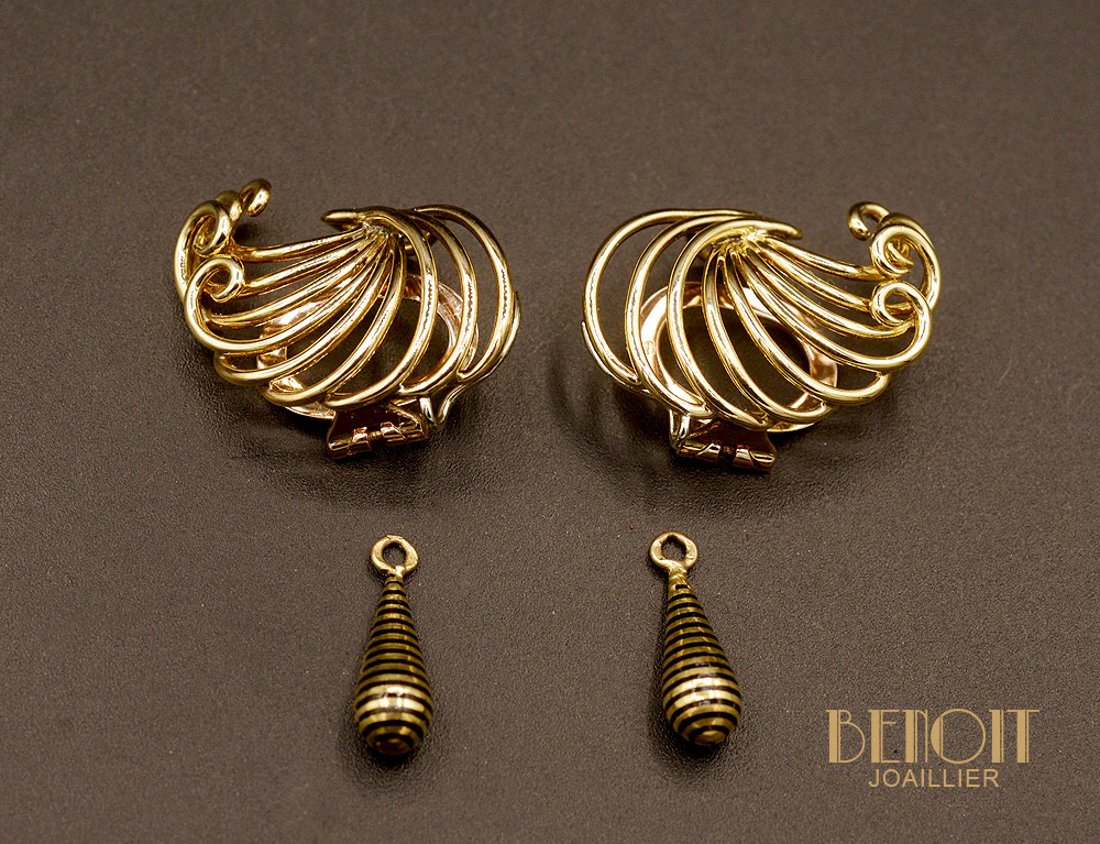 Clips d'Oreilles 1950 et Pendants émaillés - Image 2