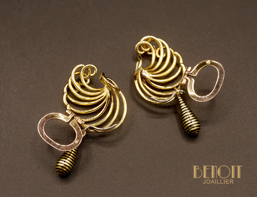 Clips d'Oreilles 1950 et Pendants émaillés - Image 3