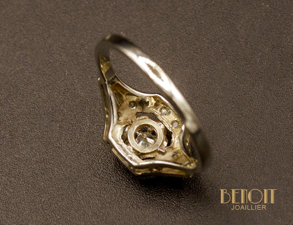 Bague Art Déco Diamants et Platine - Image 4