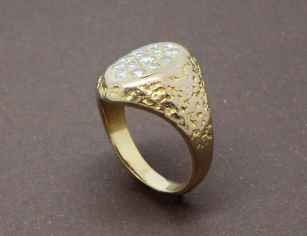 Chevalière Or Jaune et Diamants - Image 3
