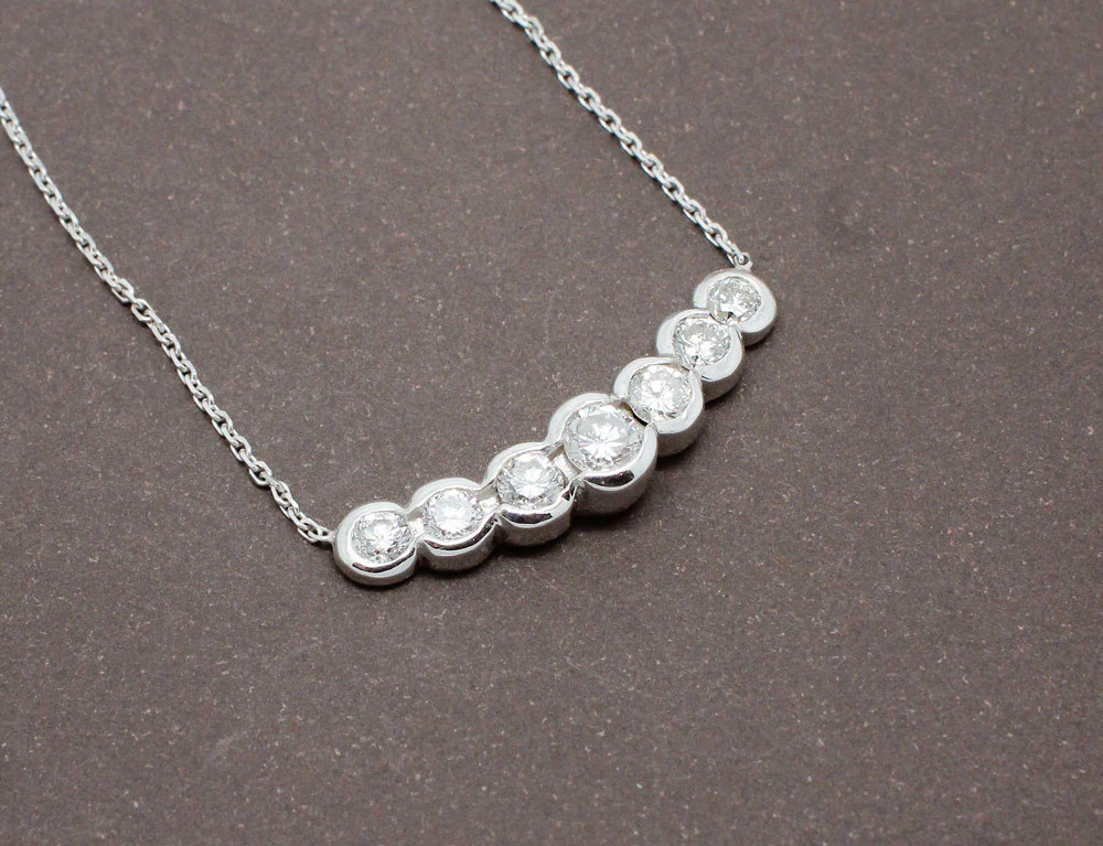 Collier Diamants et Or Blanc - Image 2