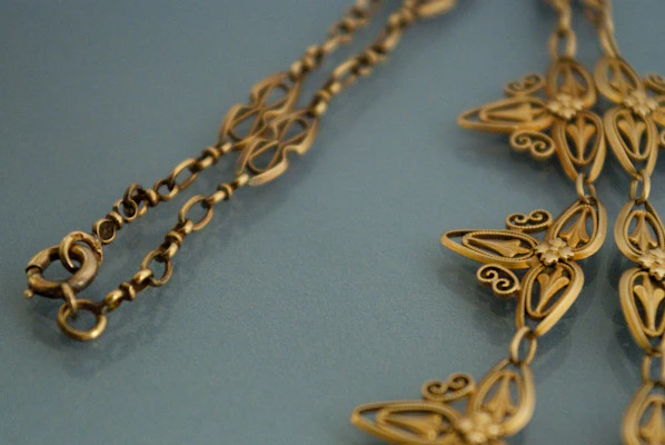 Collier Draperie 1900 en Or - Image 3