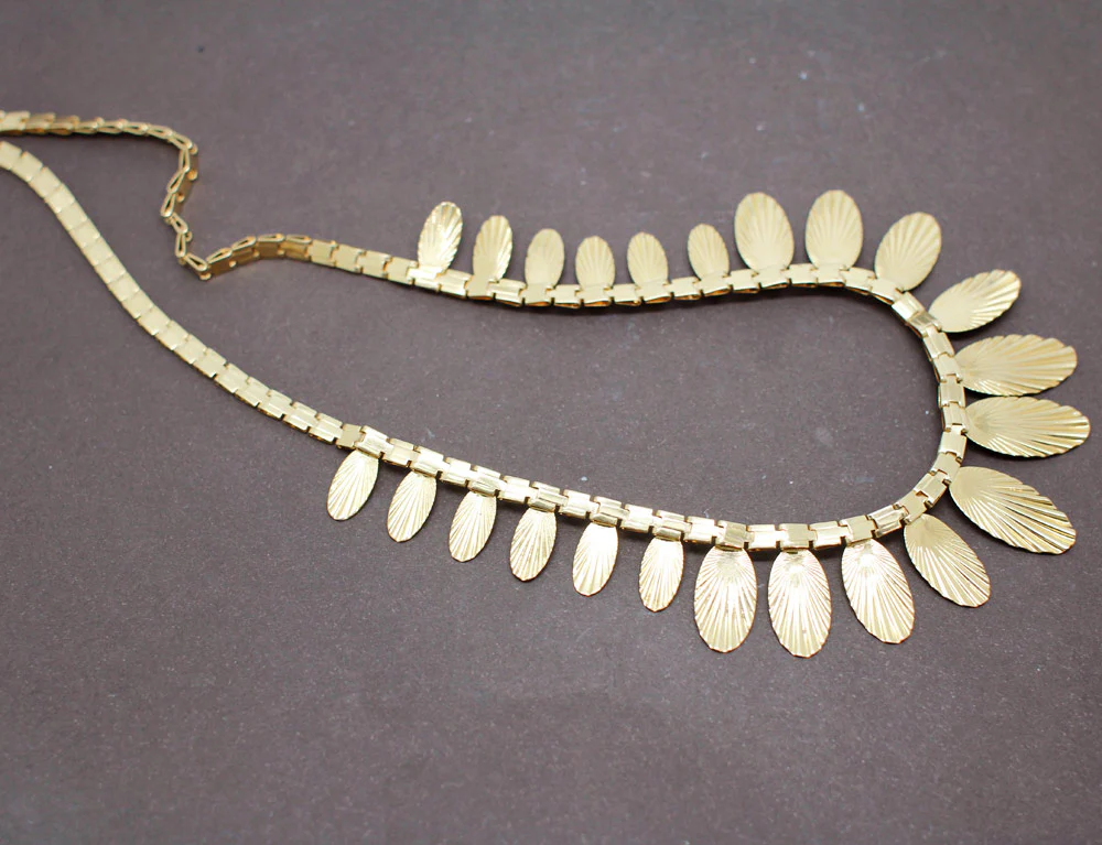 Collier Draperie Or Jaune 1950 - Image 3
