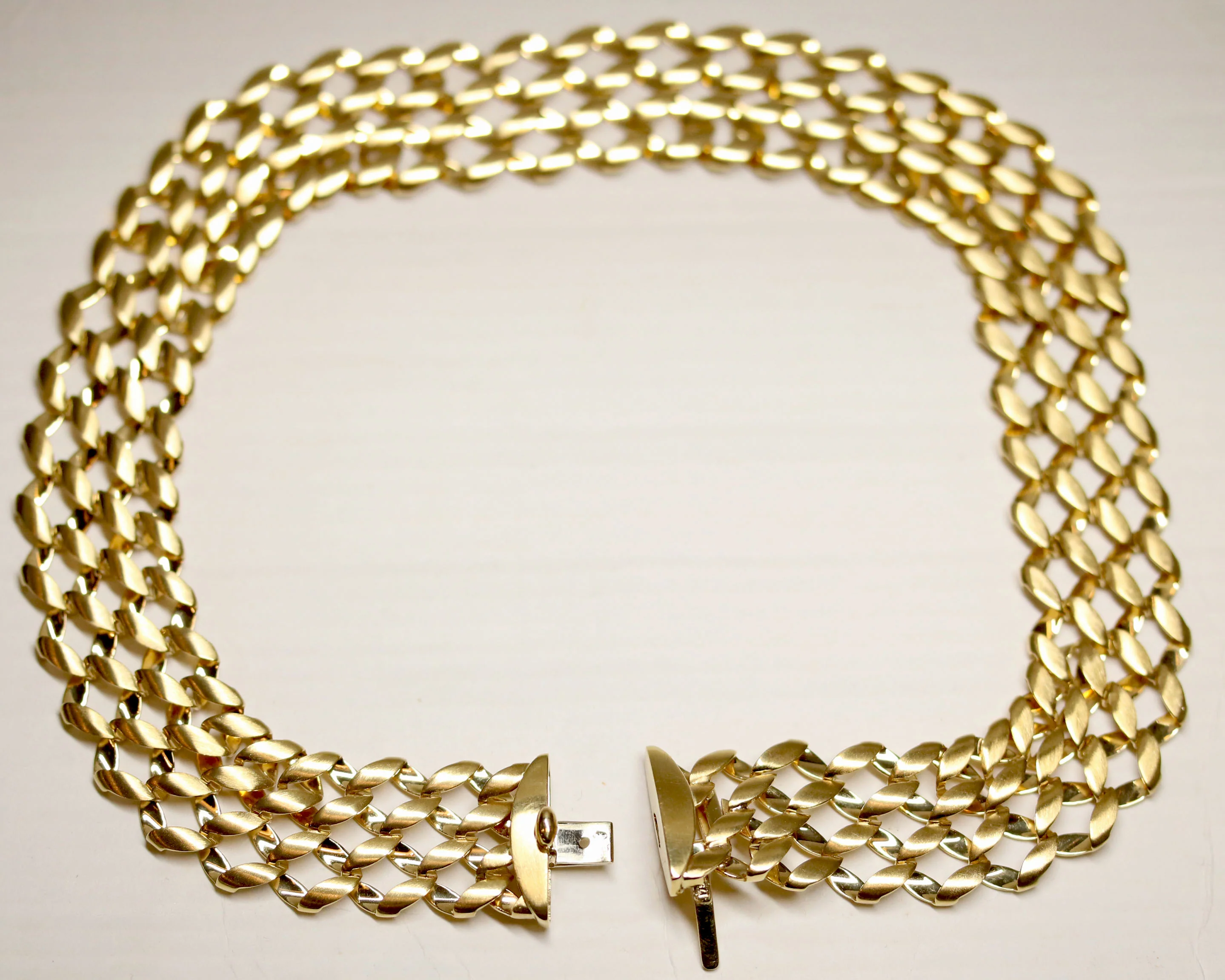 Collier Large à Grandes Mailles en Or Jaune - Image 7