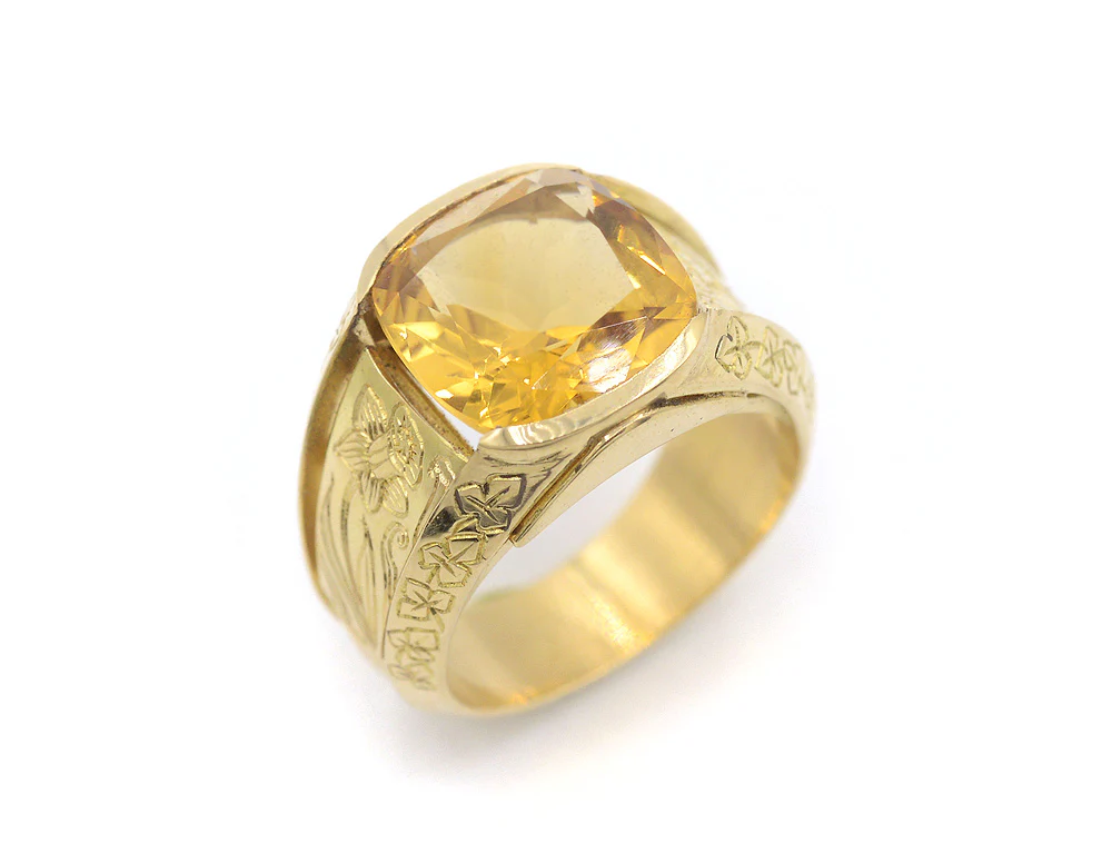 Chevalière Création Benoit Joaillier "Chevalière gravée" Citrine 3,99ct