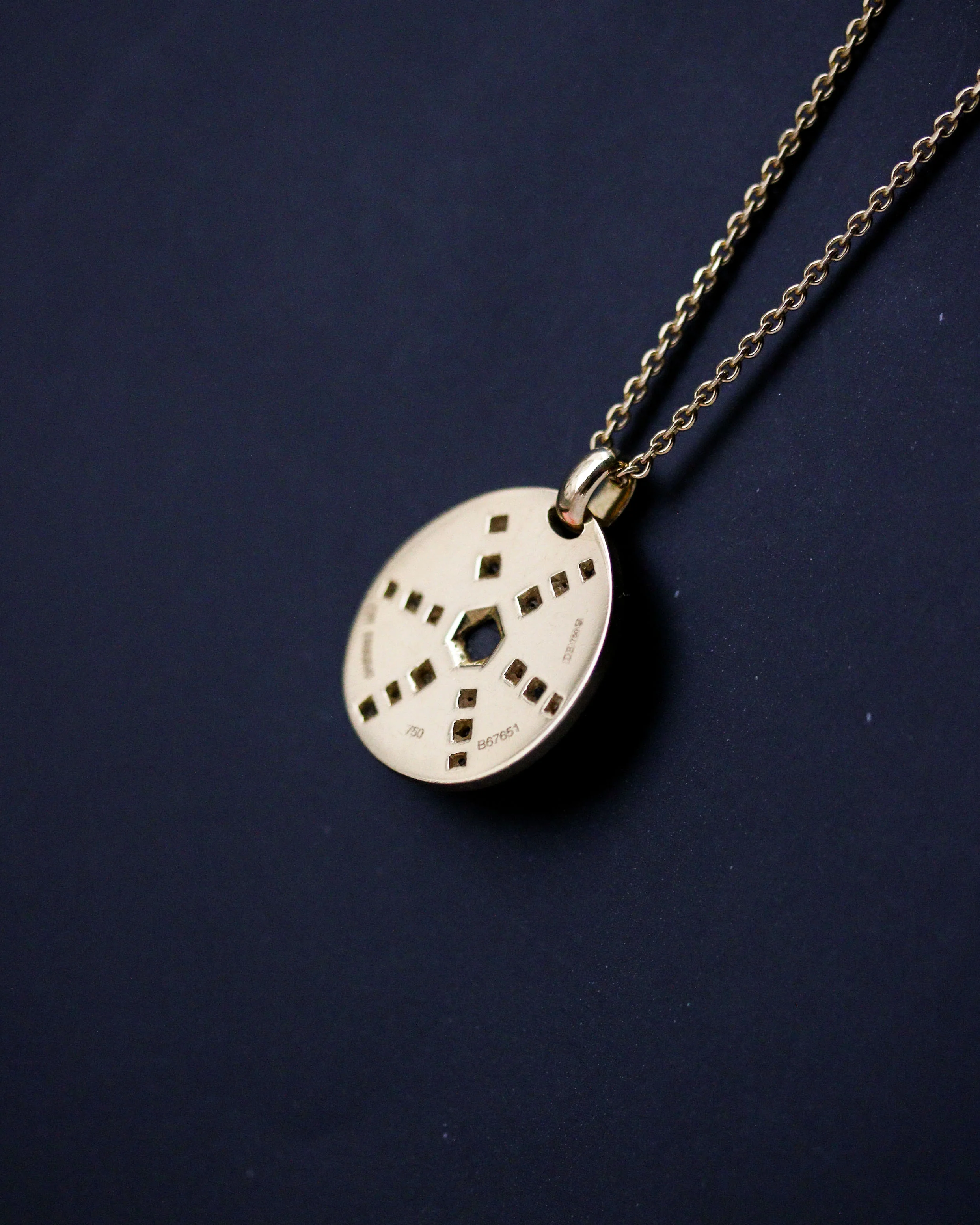 Médaille Collection Talisman Signé "de Beers" en or jaune et Diamants - Image 3