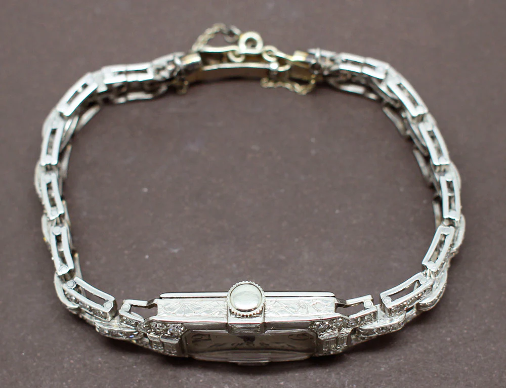 Bijou Montre  Art Déco Diamants - Image 3