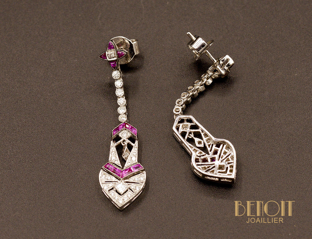 Paire de Boucles d'Oreilles Art Déco - Image 2