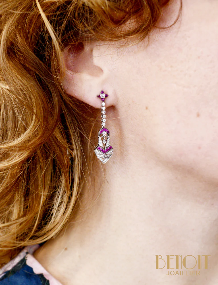 Paire de Boucles d'Oreilles Art Déco - Image 4