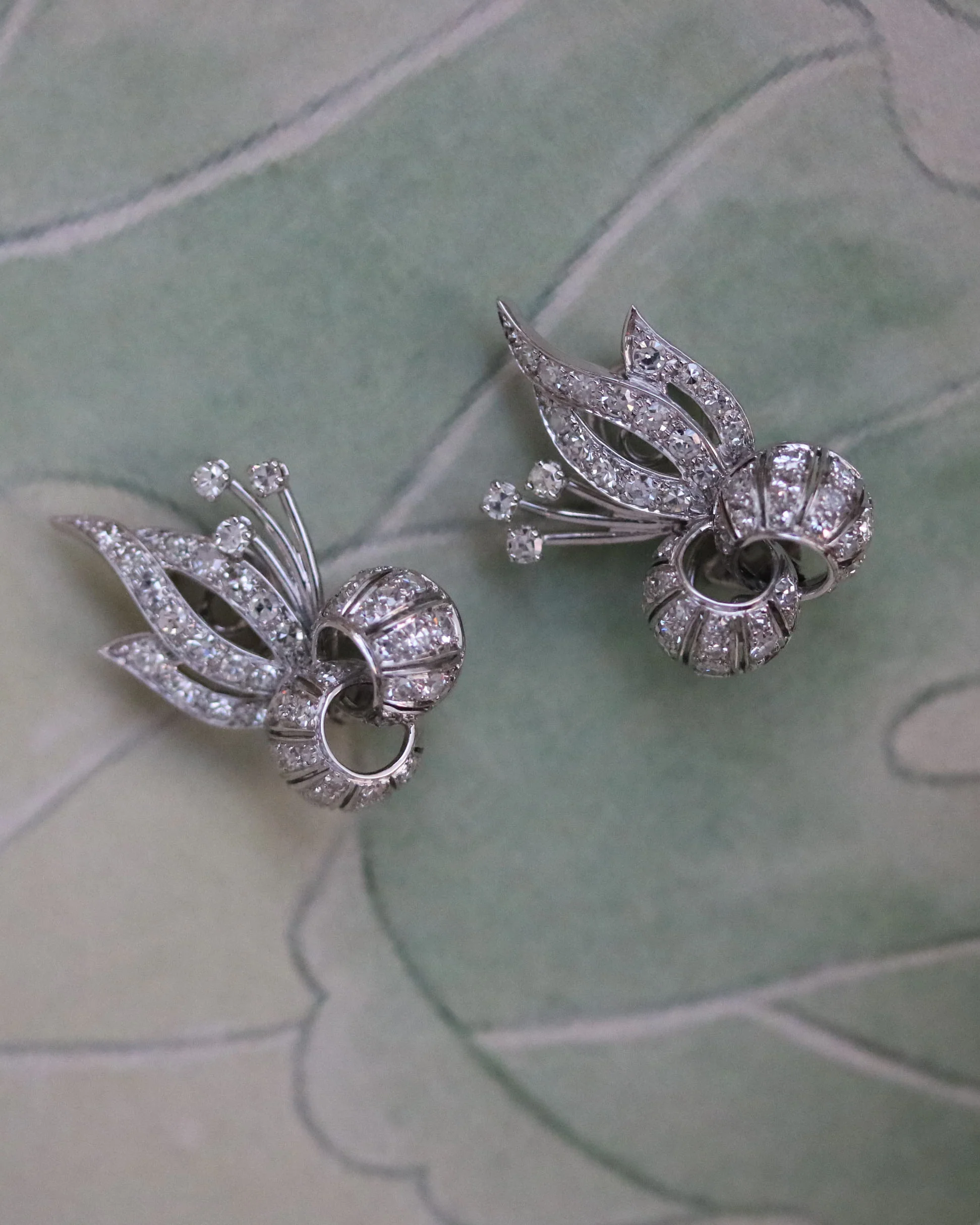 Paire de Boucles d'Oreilles "Cocktail" Or Blanc et Diamants - Image 4