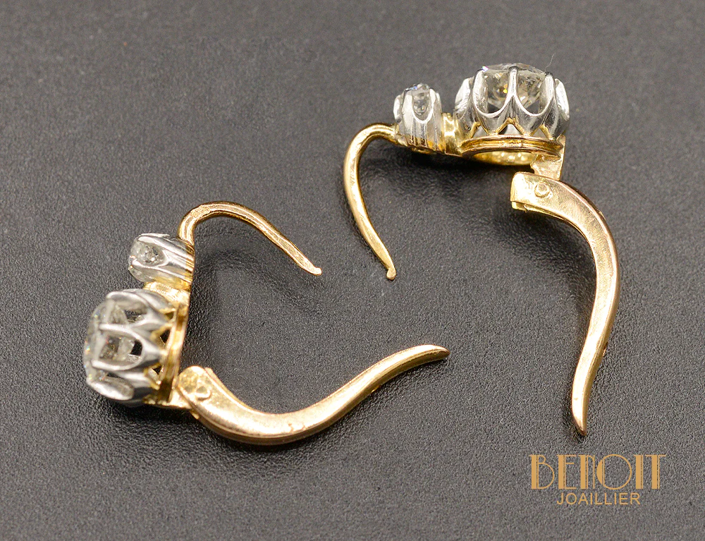 Paire de Dormeuses en Or Rose et Diamants - Image 3