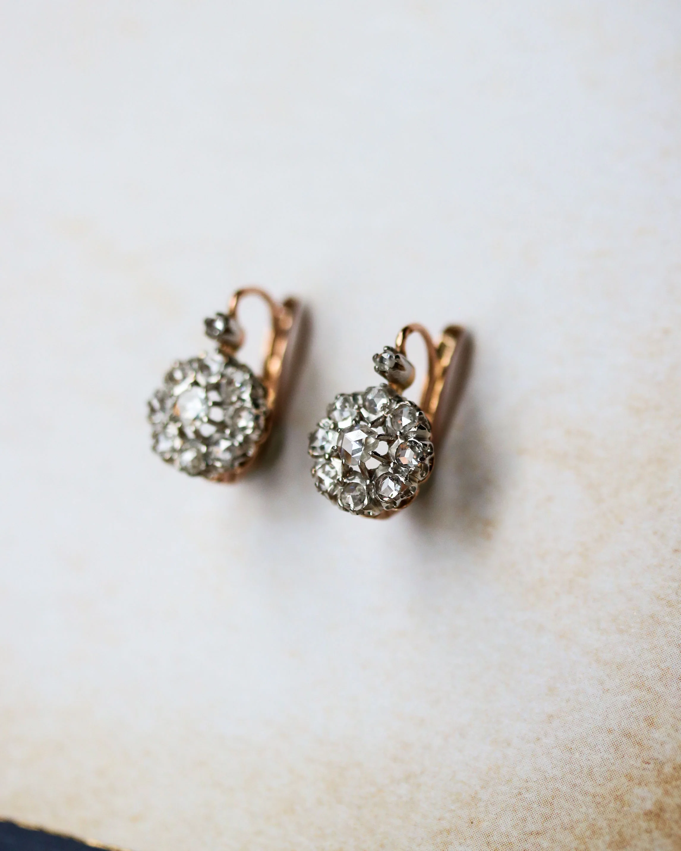 Paire De Dormeuses Marguerite Or et Diamants