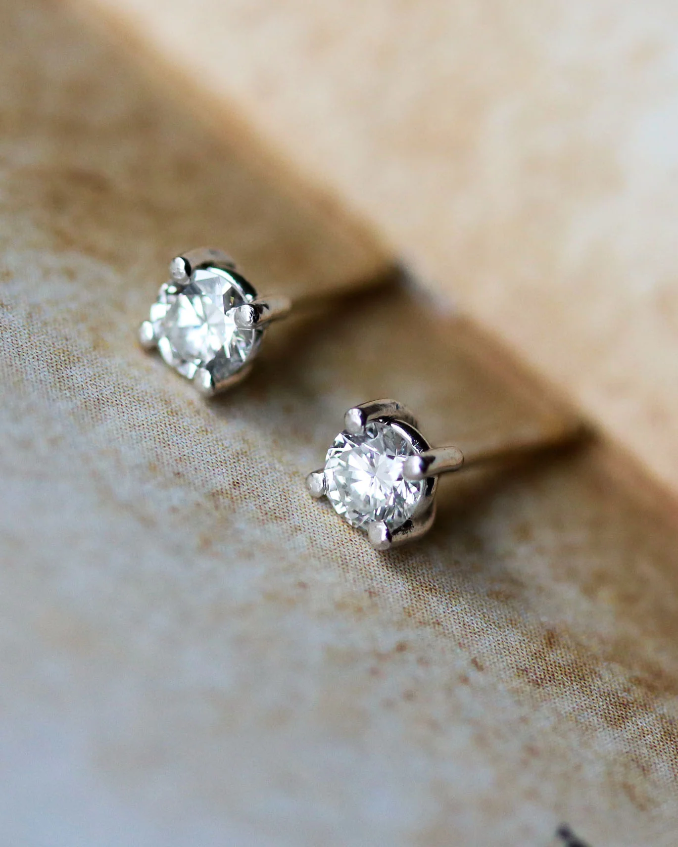 Paire Puces d'Oreilles Or Diamant - Image 6
