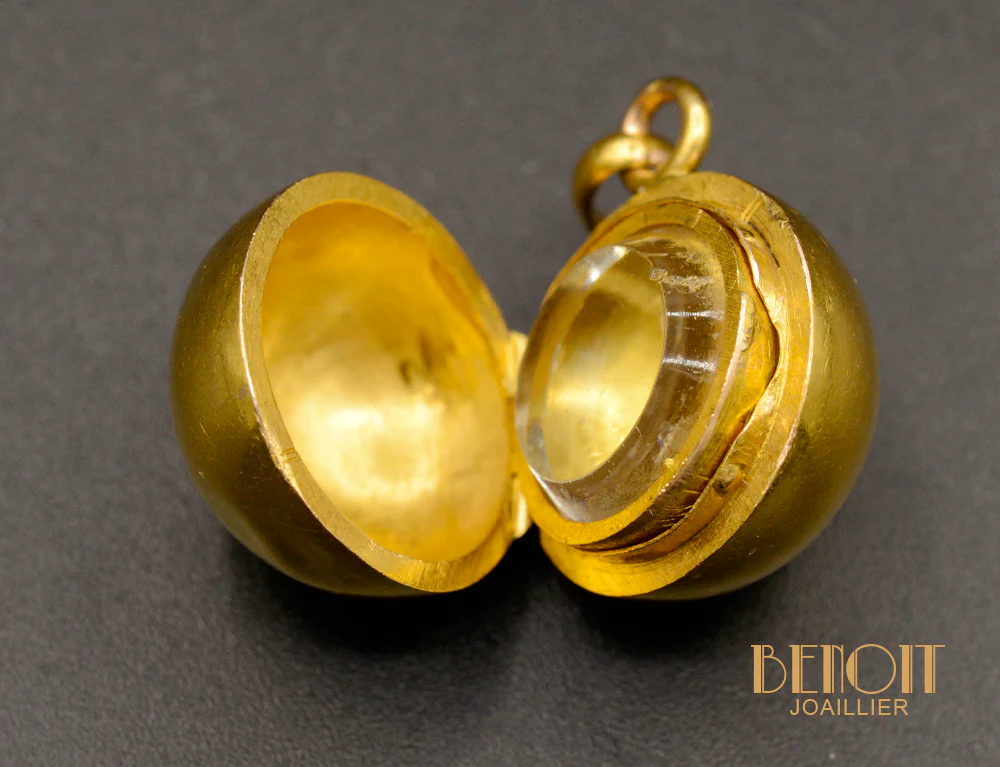 Pendentif Boule Ouvrant Or Jaune - Image 4