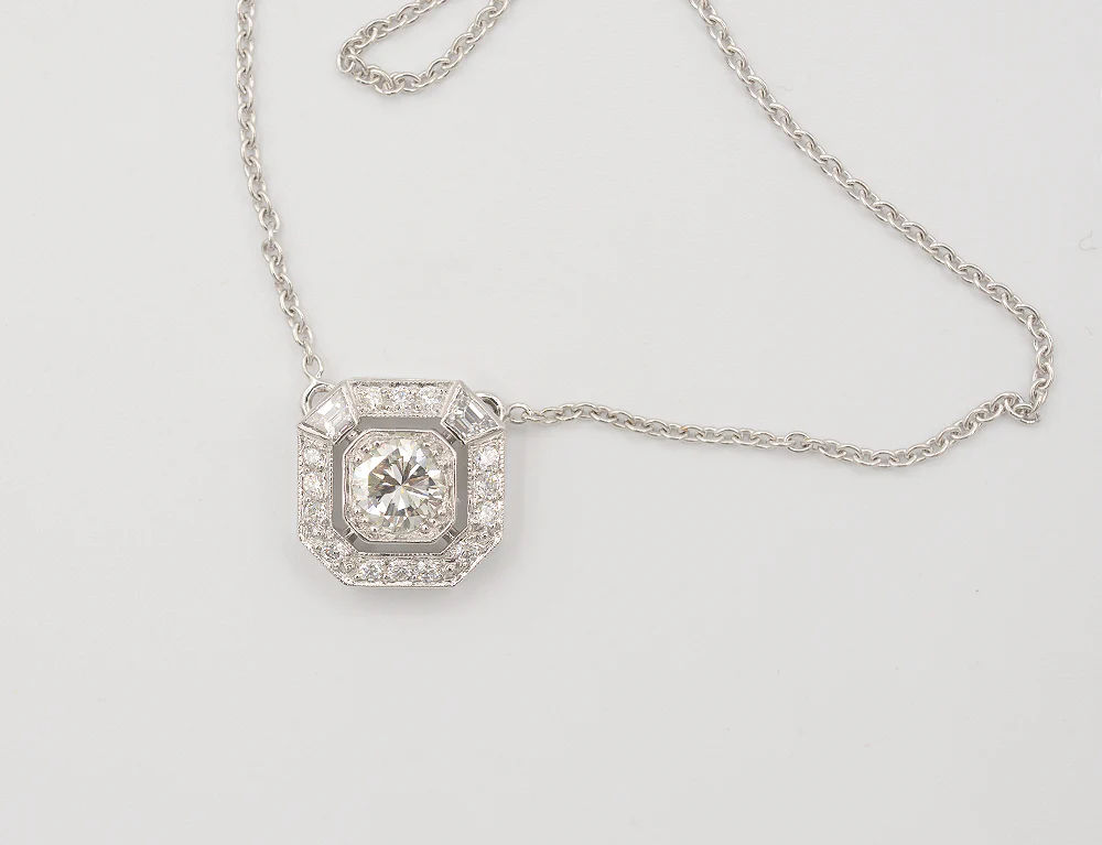 Pendentif Création Benoit Joaillier "Carré Pans Coupés" Diamant 0.57 ct - Image 2