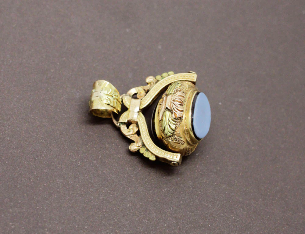 Pendentif Napoléon III Or et Agate - Image 3