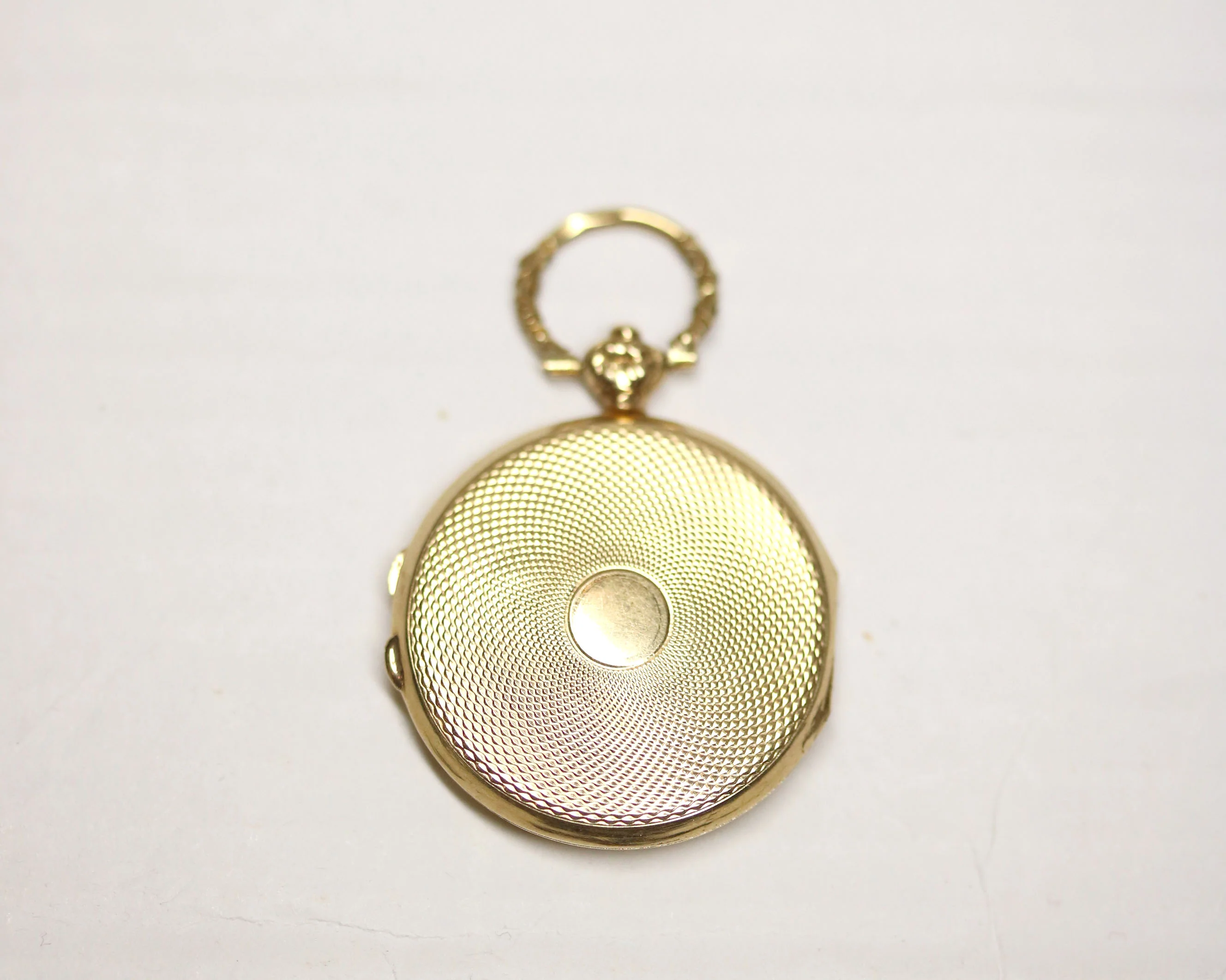 Pendentif Ouvrant Ancien en Or Jaune - Image 5