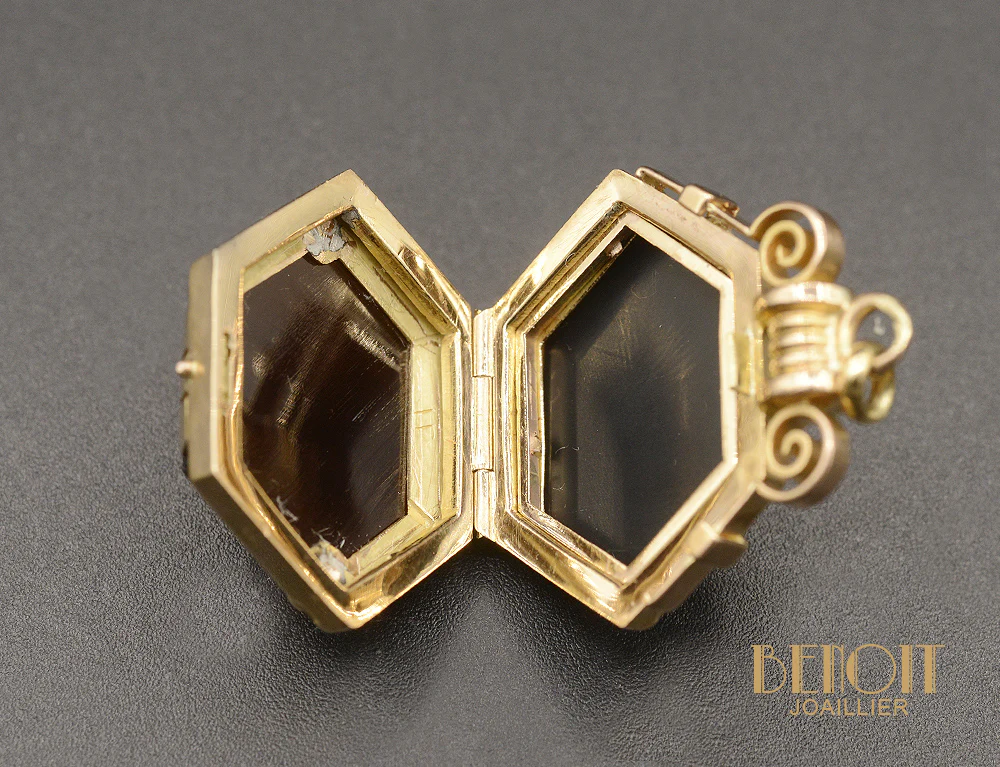 Pendentif Ouvrant Camée et Onyx - Image 2