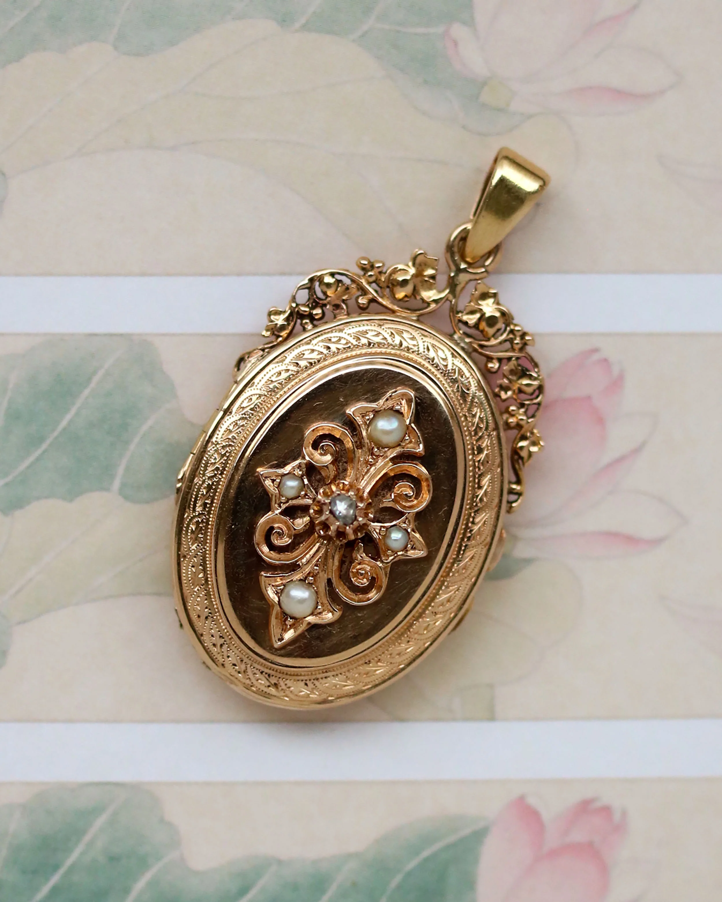 Pendentif Ouvrant Or Rose Diamant et Perles
