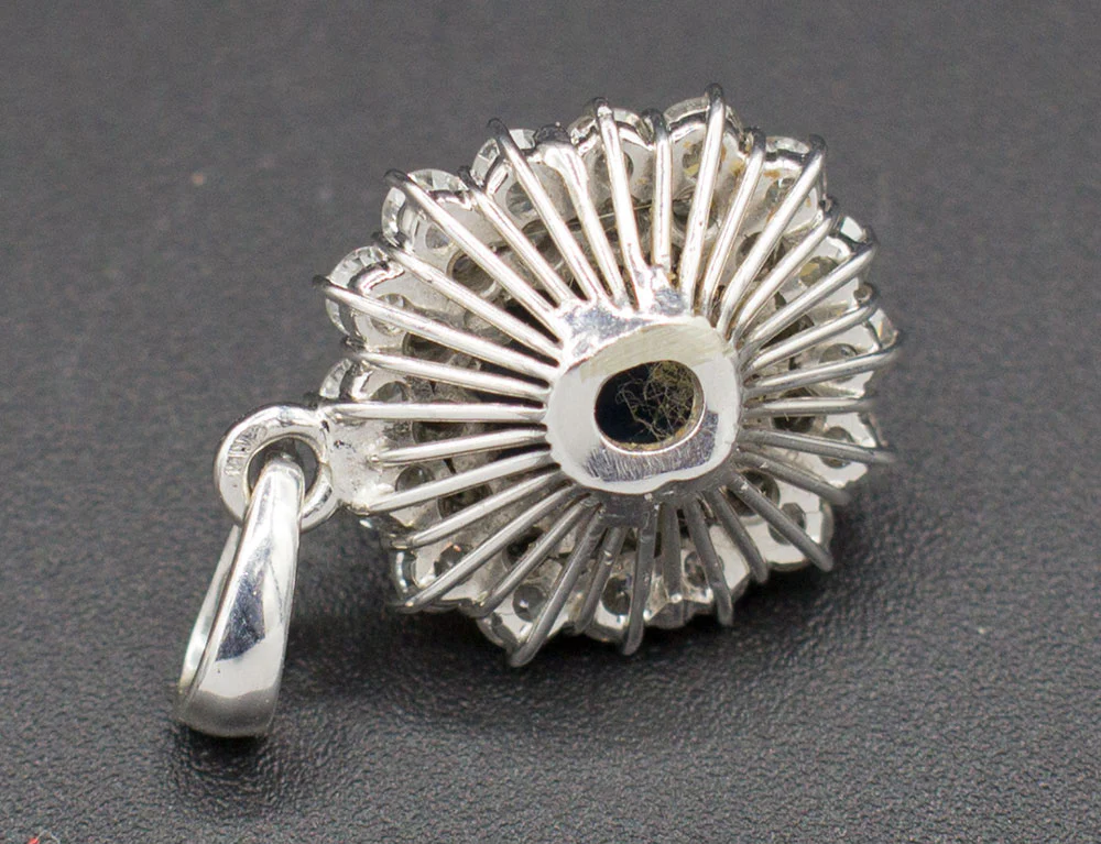 Pendentif Saphir Entourage Diamants - Image 4