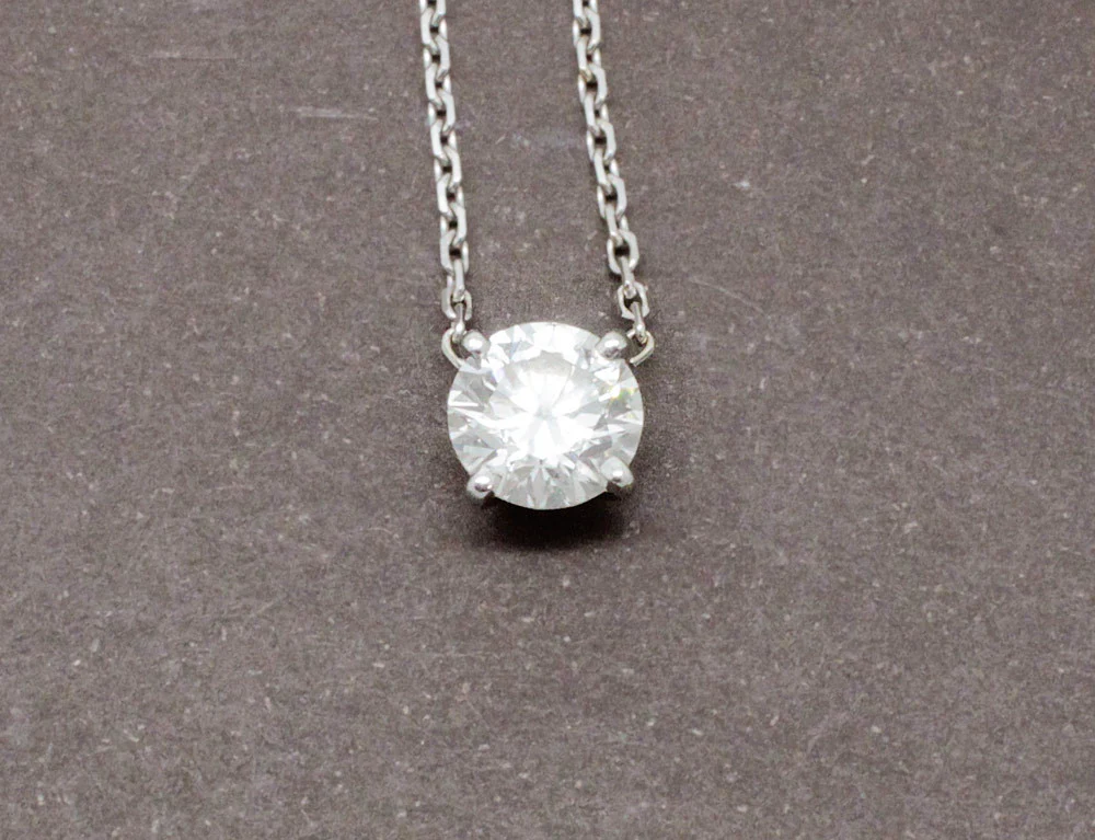 Pendentif Solitaire Diamant 1,06 Carat