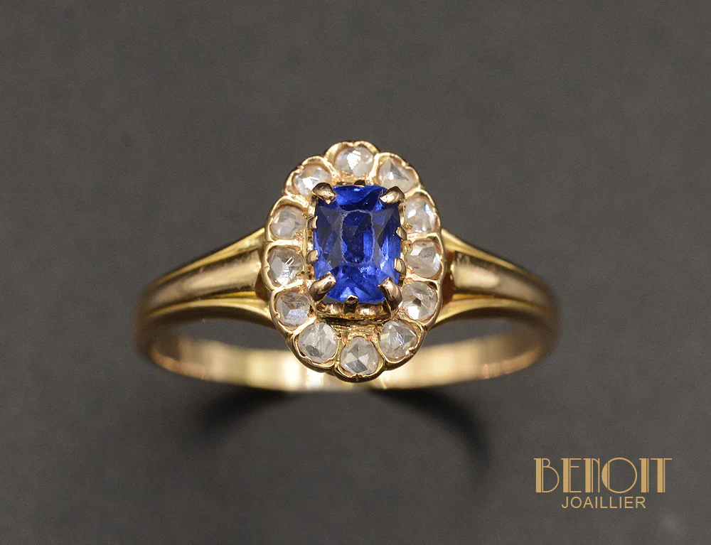 Bague Pompadour Or Rose Saphir Bleu Verneuil Diamants - Image 2