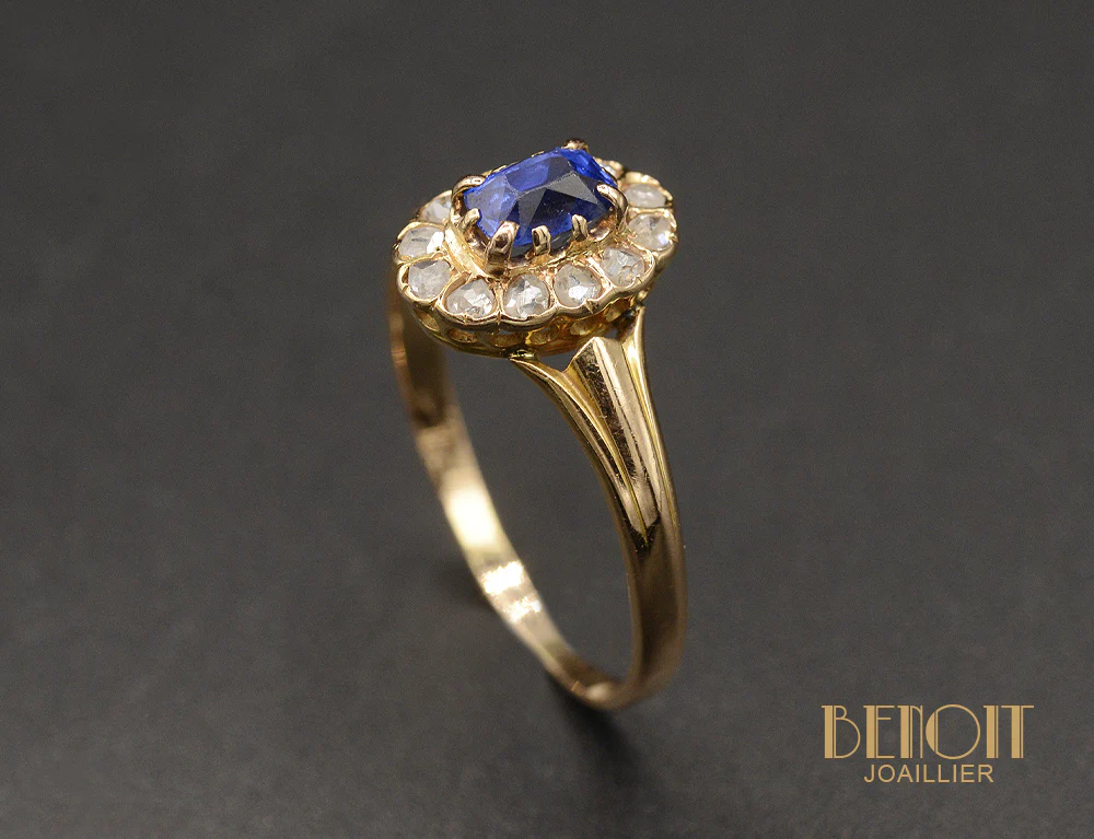 Bague Pompadour Or Rose Saphir Bleu Verneuil Diamants - Image 3