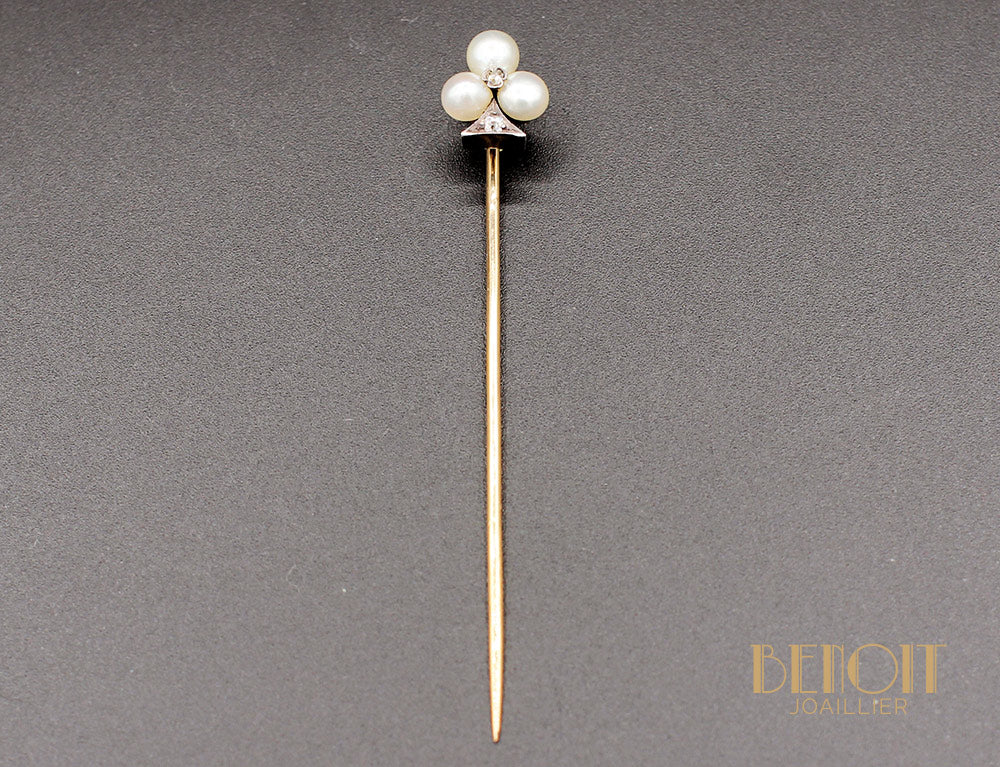 Pique À Cravate Trèfle Perles Fines Diamants